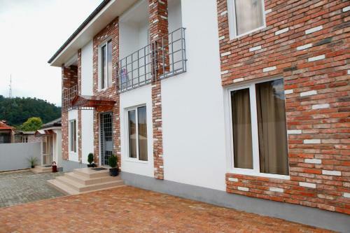 Hostal Black Sea Guesthouse