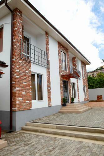 Hostal Black Sea Guesthouse