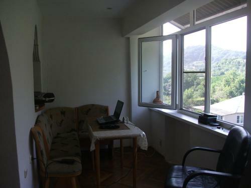 Apartment On Rybzavodskaya 75