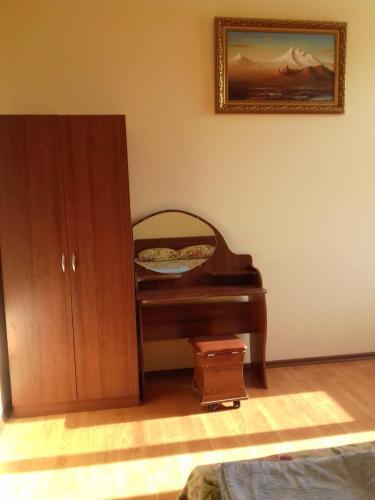 Hostal Guesthouse Aza&karlen