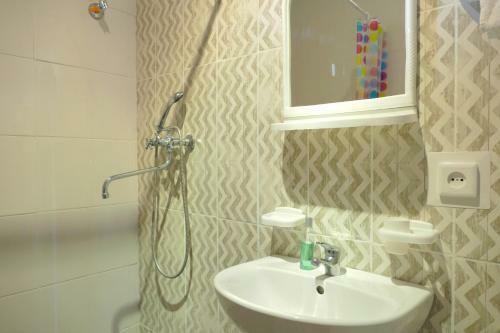 Posada Pine Beach Hotel