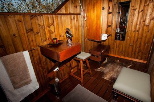Ximongwe Safari Camp