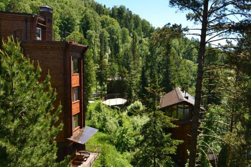 Hotel Urochische Aktra