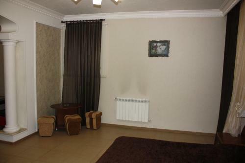 Hostal Guest House On Idarova 16