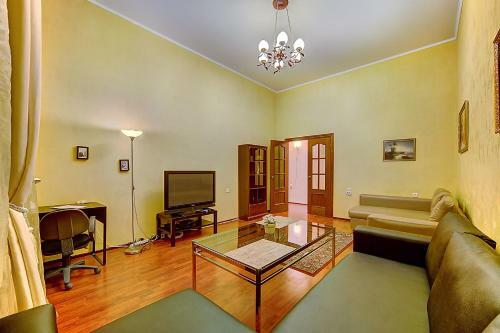 Apartamento Sutkipeterburg Nevsky Prospekt