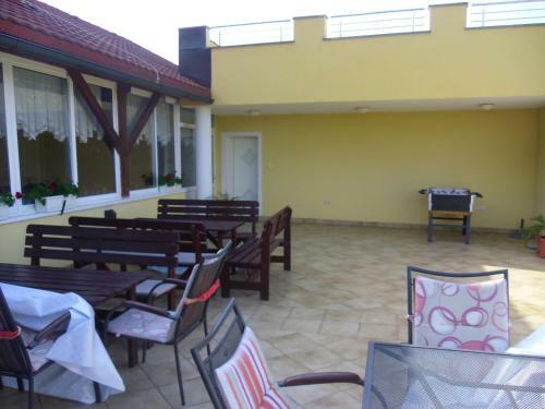 Hostal Gostilna In Preno?i??e Kocjan