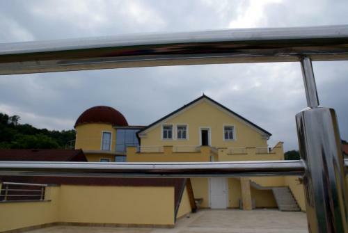 Hostal Gostilna In Preno?i??e Kocjan