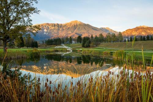 Hotel King's And Lake's House Golf Course Royal Bled