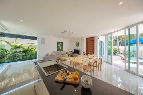 Lipa Talay See - 2 Bedroom Beach Side Villa