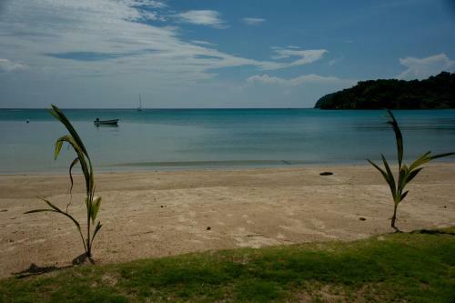 Hotel Holiday Beach Resort