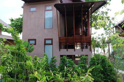 Hotel Koh Ma Beach Resort