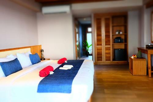 Hotel Koh Ma Beach Resort