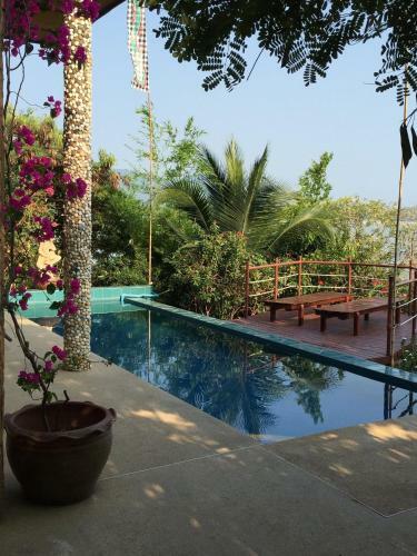 Lotus Paradise Villa