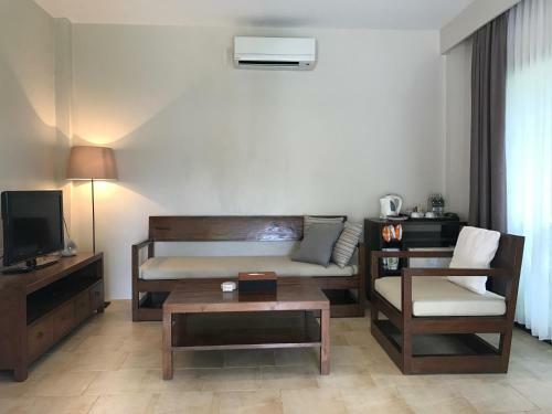 Hotel Sarikantang Resort And Spa