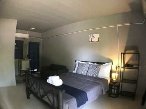 Hotel Laan Rab Lom Home & Cafe'