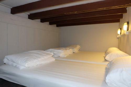 Baan Rim Nam River Side Bnb&hostel