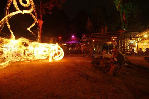 Hotel Chill Out Bar & Bungalow
