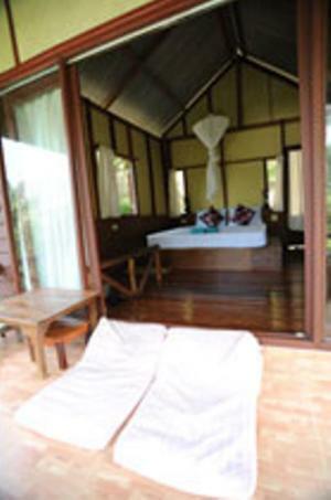 Hotel Smile Bungalow Bottle Beach