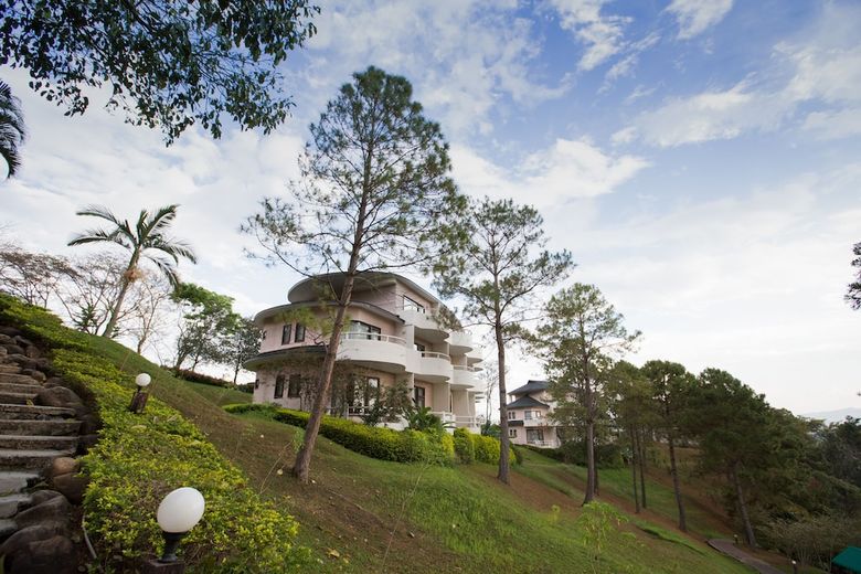 Hotel Imperial Phukaew Hill Resort