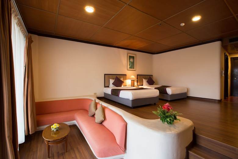 Hotel Imperial Phukaew Hill Resort