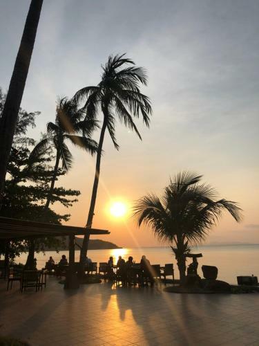 Hotel Kanok Buri Resort And Spa