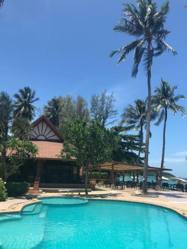 Hotel Kanok Buri Resort And Spa