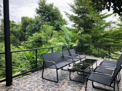 Hotel Baan Suan Leelawadee Resort Nan