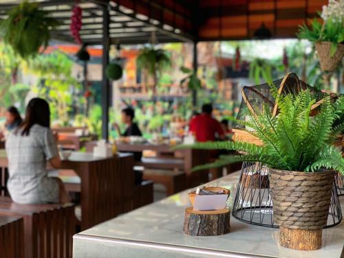 Hotel Baan Suan Leelawadee Resort Nan