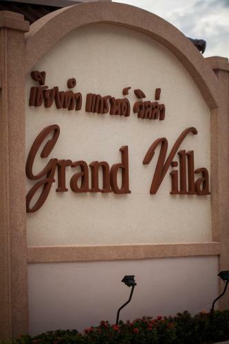 Hotel Chiangkham Grand Villa