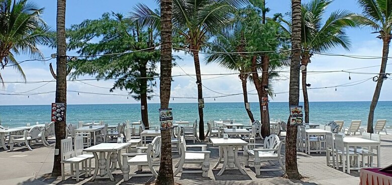 Chaolao Tosang Beach Hotel