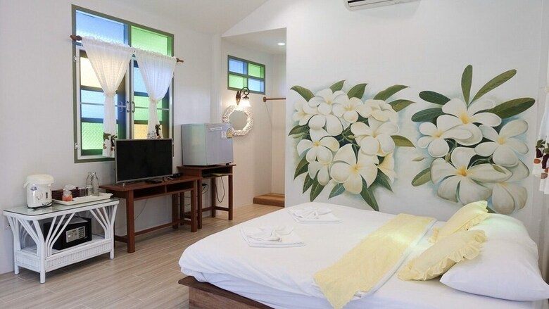 Hotel Baan Imm Sook Resort