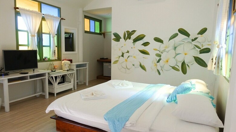 Hotel Baan Imm Sook Resort