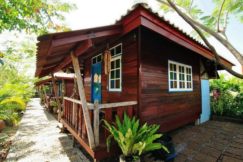 Hotel Baan Imm Sook Resort