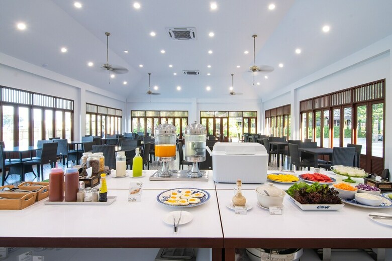 Hotel Baan Imm Sook Resort