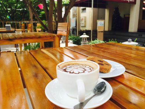 J Park Hotel And Serviced Apartment