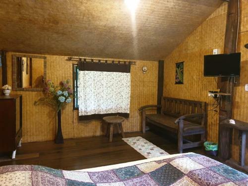 Hotel Chiang Dao Hut Resort
