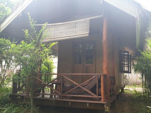 Hotel Chiang Dao Hut Resort