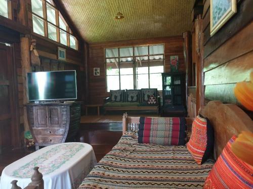 Hotel Chiang Dao Hut Resort