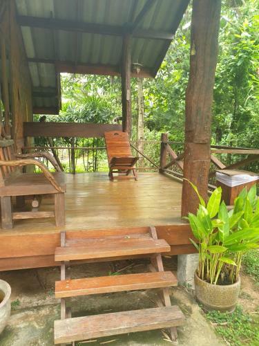 Hotel Chiang Dao Hut Resort