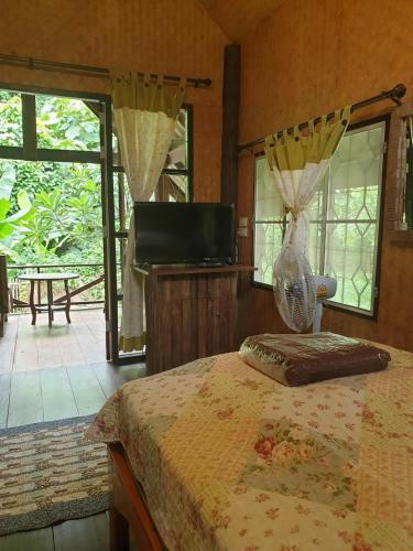 Hotel Chiang Dao Hut Resort