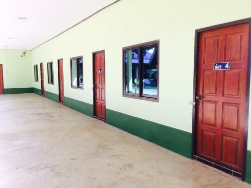 Hotel Bann Saen Sabai Resort