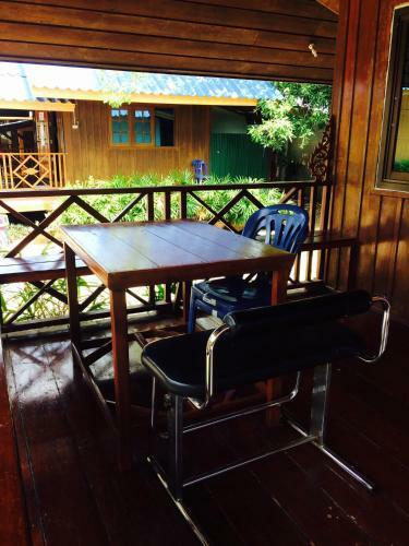 Hotel Bann Saen Sabai Resort