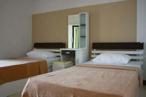 Motel Baanbudsarin Apartment