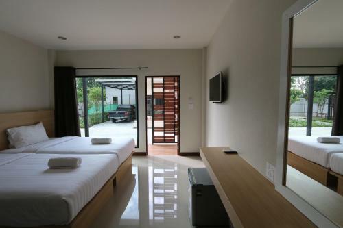Hotel At Muang Ploy Resort
