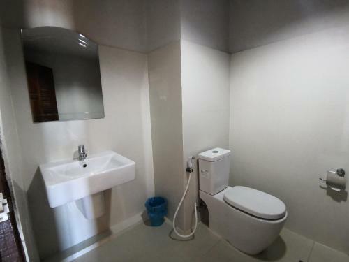 Hostal The Rooms Residence