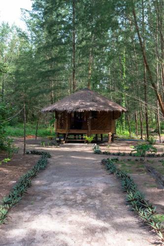 Hostal Tawan Bar And Bungalow