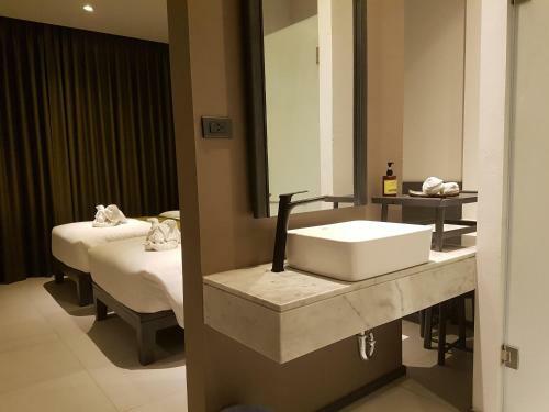 Hotel Maehaad Bay Resort