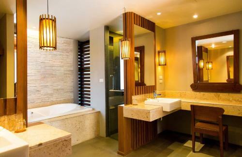 Hotel Maehaad Bay Resort