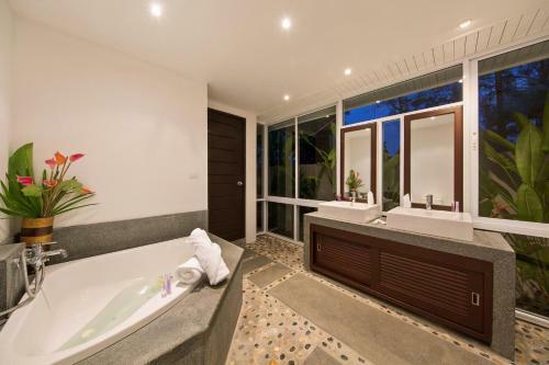 Lipa Talay Haa - 2 Bedroom Beach Side Villa