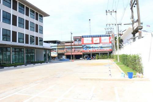 Hotel Klongyai Center